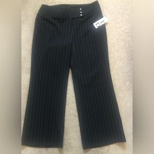 NWT black pin stripe pants size10 Dalia Collection